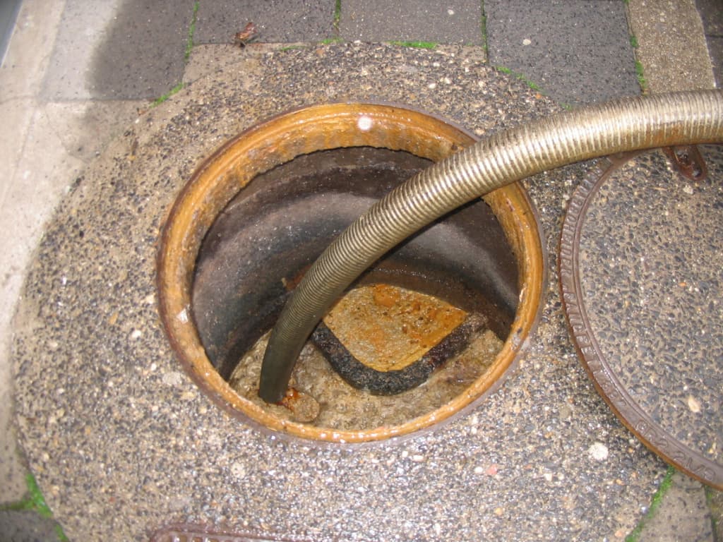 Limpeza de fossa